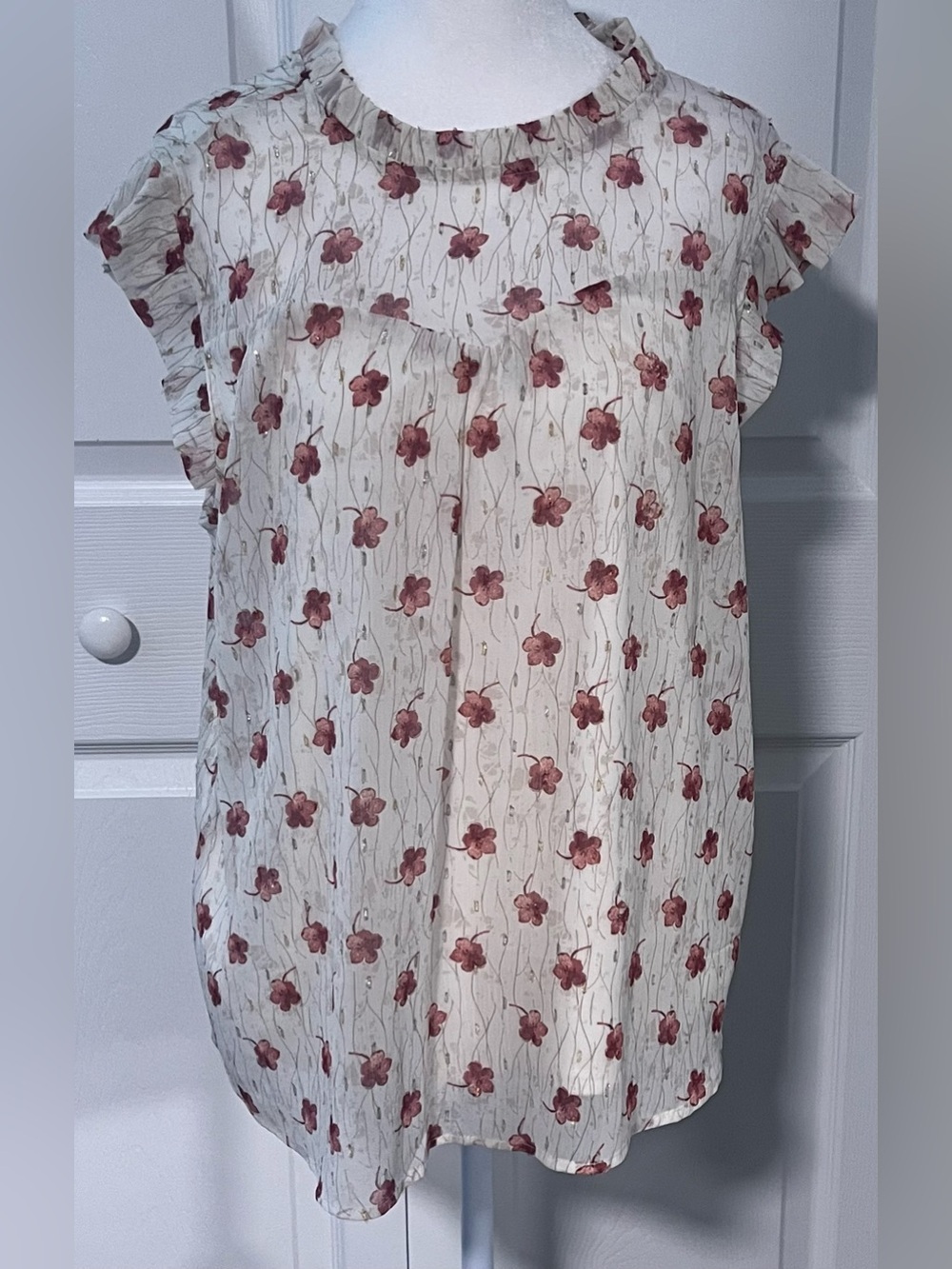 Monteau Cream Floral Ruffle Cap-Sleeve Top